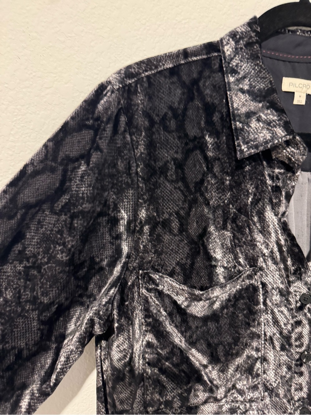 Pilcro Anthropologie Hadley Velvet Snake Print Relaxed Buttondown Shirt - Picture 5 of 9